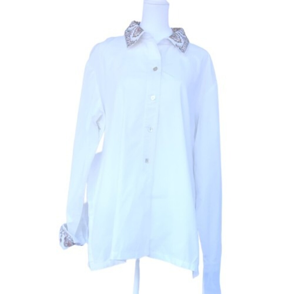 Coldwater Creek Long Sleeve 3/4 Button down cream with embroidered detail (XL)